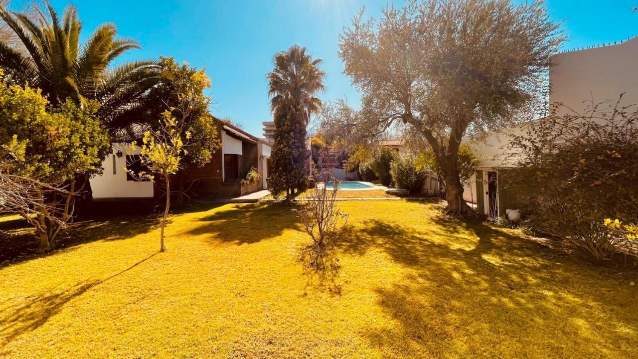 Blue Sky Mendoza Bed & Breakfast Exterior photo