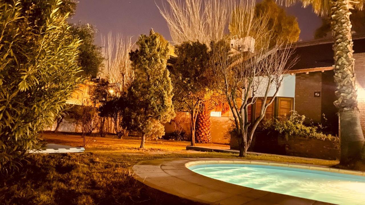 Blue Sky Mendoza Bed & Breakfast Exterior photo
