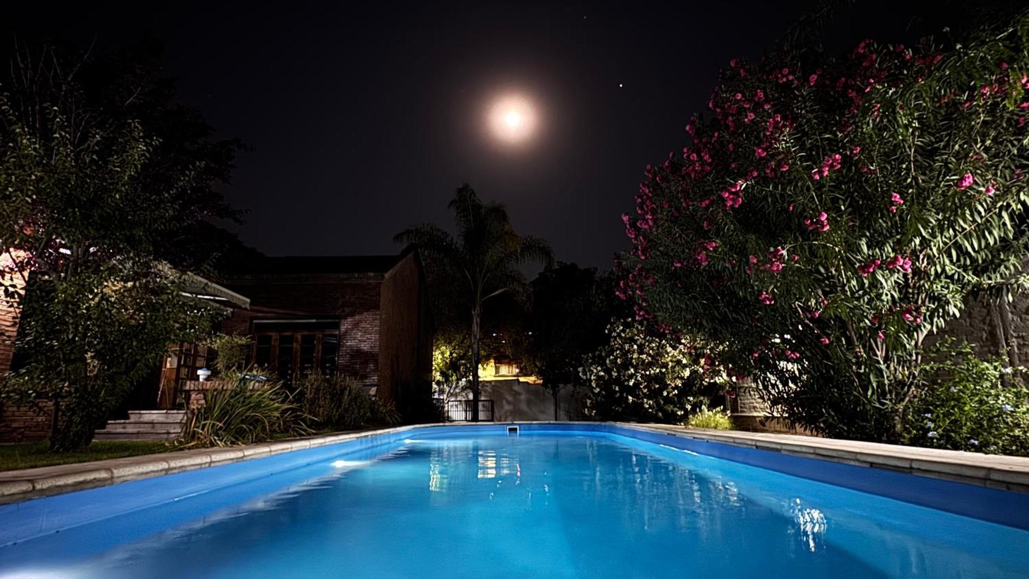 Blue Sky Mendoza Bed & Breakfast Exterior photo